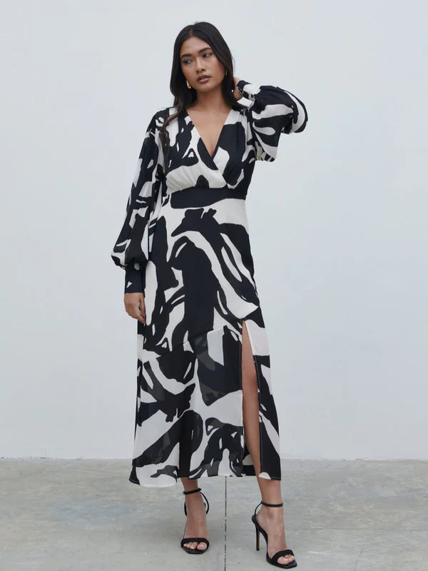 Lilianna Balloon Sleeve Midaxi Dress (Monochrome Abstract) Festival unclassified dresses