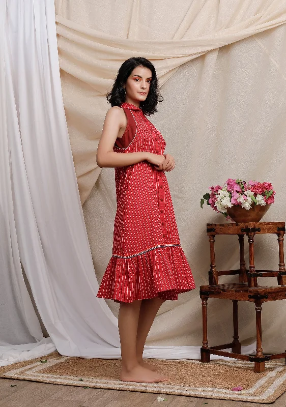 Red Gamcha With Contrast Tier Dress